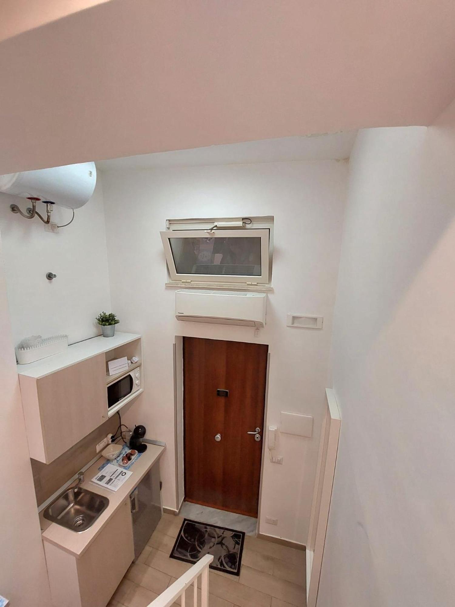 Wonders House Apartment Naples Exterior photo
